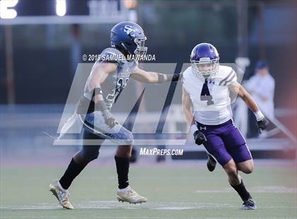 Thumbnail 2 in Sierra Canyon vs Valencia photogallery.