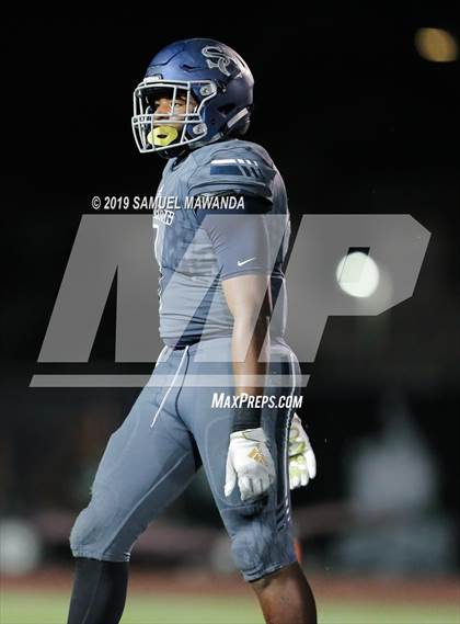 Thumbnail 3 in Sierra Canyon vs Valencia photogallery.