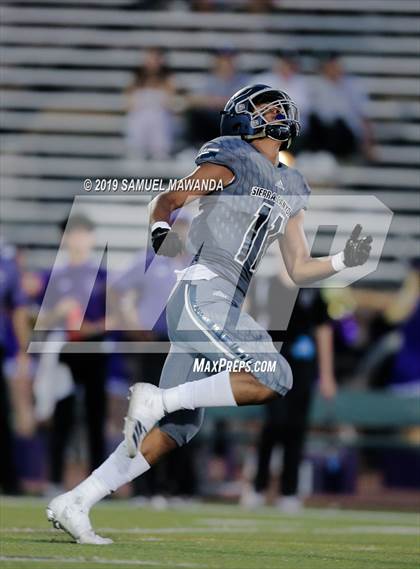 Thumbnail 3 in Sierra Canyon vs Valencia photogallery.