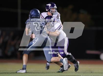 Thumbnail 2 in Sierra Canyon vs Valencia photogallery.
