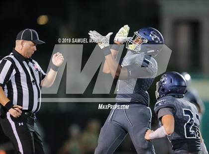 Thumbnail 1 in Sierra Canyon vs Valencia photogallery.