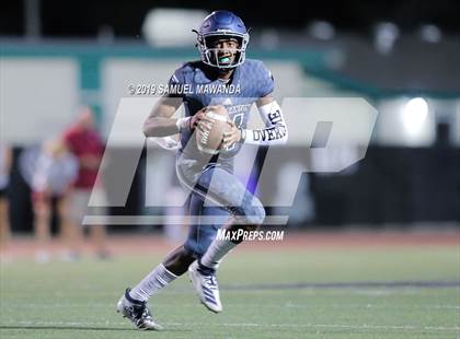 Thumbnail 1 in Sierra Canyon vs Valencia photogallery.