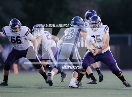 Thumbnail 2 in Sierra Canyon vs Valencia photogallery.