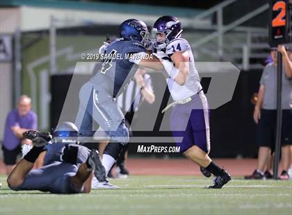 Thumbnail 3 in Sierra Canyon vs Valencia photogallery.