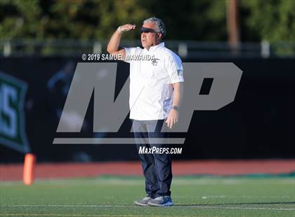 Thumbnail 2 in Sierra Canyon vs Valencia photogallery.