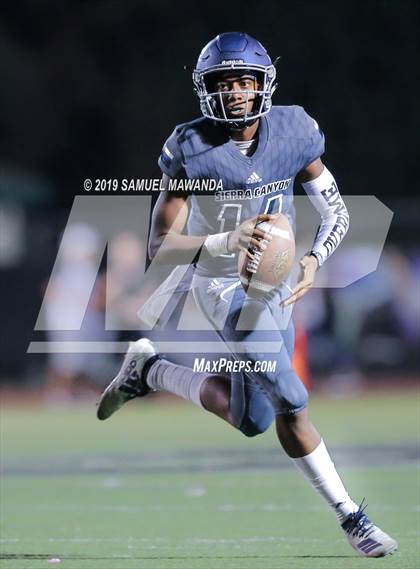 Thumbnail 2 in Sierra Canyon vs Valencia photogallery.