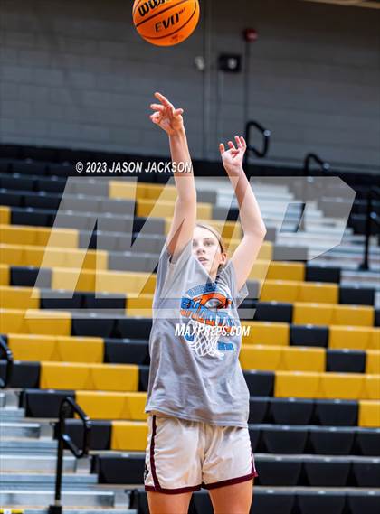 Thumbnail 3 in Lumberton vs St. Pauls (Robeson County Shoot-out) photogallery.