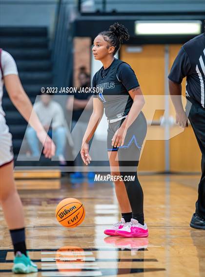 Thumbnail 3 in Lumberton vs St. Pauls (Robeson County Shoot-out) photogallery.