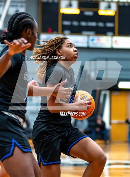 Thumbnail 1 in Lumberton vs St. Pauls (Robeson County Shoot-out) photogallery.