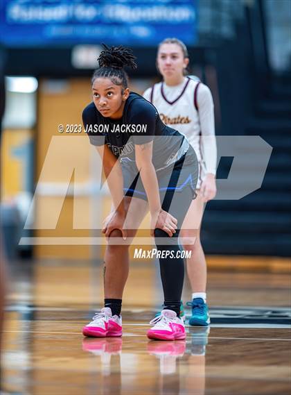 Thumbnail 1 in Lumberton vs St. Pauls (Robeson County Shoot-out) photogallery.