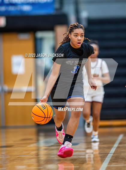 Thumbnail 2 in Lumberton vs St. Pauls (Robeson County Shoot-out) photogallery.