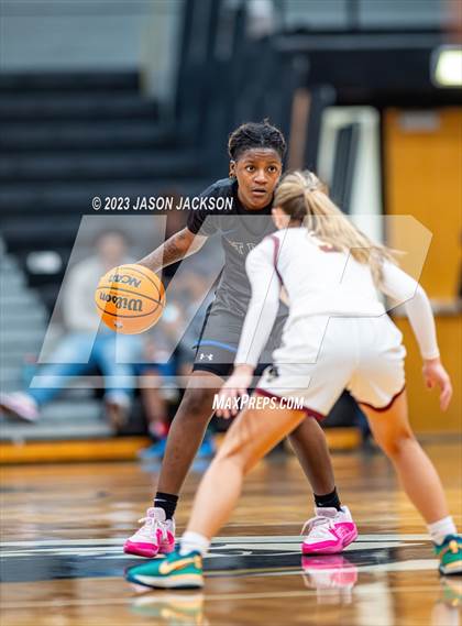 Thumbnail 1 in Lumberton vs St. Pauls (Robeson County Shoot-out) photogallery.