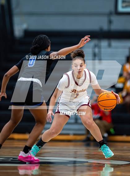 Thumbnail 2 in Lumberton vs St. Pauls (Robeson County Shoot-out) photogallery.