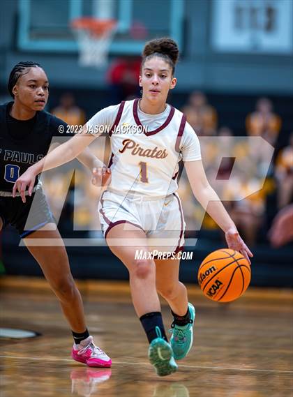 Thumbnail 1 in Lumberton vs St. Pauls (Robeson County Shoot-out) photogallery.