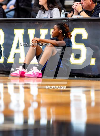 Thumbnail 2 in Lumberton vs St. Pauls (Robeson County Shoot-out) photogallery.