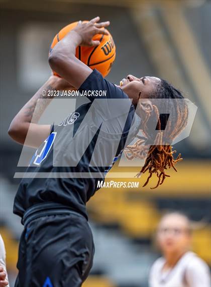 Thumbnail 2 in Lumberton vs St. Pauls (Robeson County Shoot-out) photogallery.