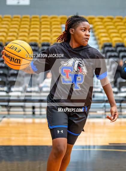 Thumbnail 3 in Lumberton vs St. Pauls (Robeson County Shoot-out) photogallery.