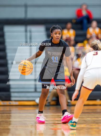 Thumbnail 2 in Lumberton vs St. Pauls (Robeson County Shoot-out) photogallery.
