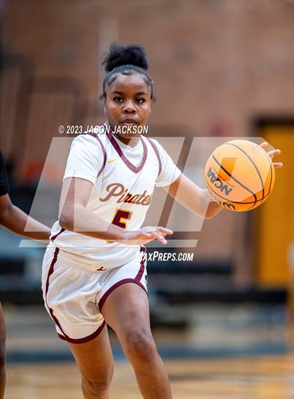 Thumbnail 1 in Lumberton vs St. Pauls (Robeson County Shoot-out) photogallery.
