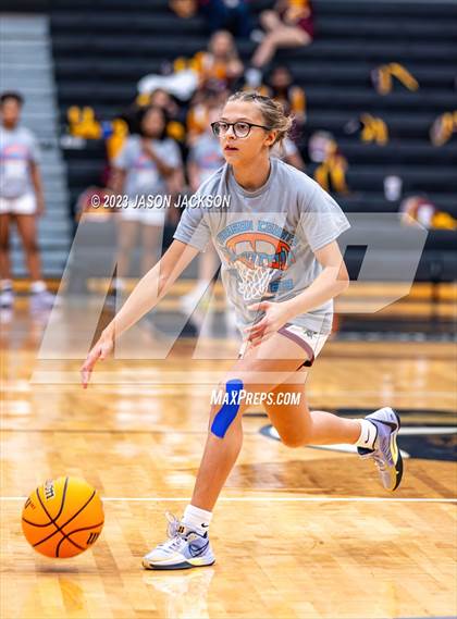 Thumbnail 2 in Lumberton vs St. Pauls (Robeson County Shoot-out) photogallery.
