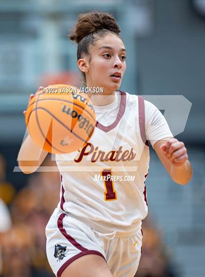 Thumbnail 2 in Lumberton vs St. Pauls (Robeson County Shoot-out) photogallery.