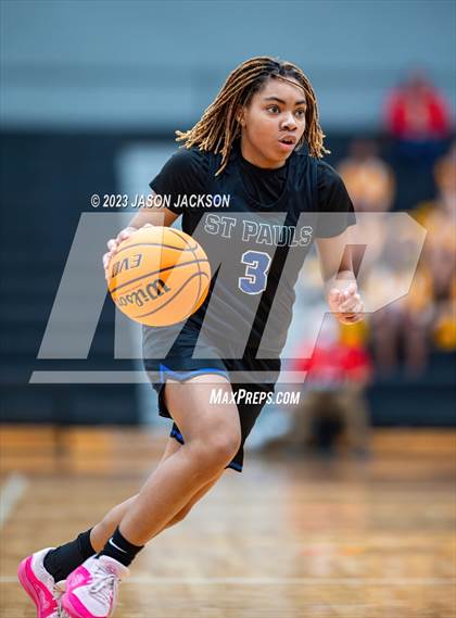 Thumbnail 2 in Lumberton vs St. Pauls (Robeson County Shoot-out) photogallery.