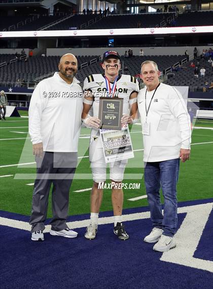 Thumbnail 2 in Whiteface vs. Gordon (UIL 1A Division I Football Final Medal Ceremony) photogallery.