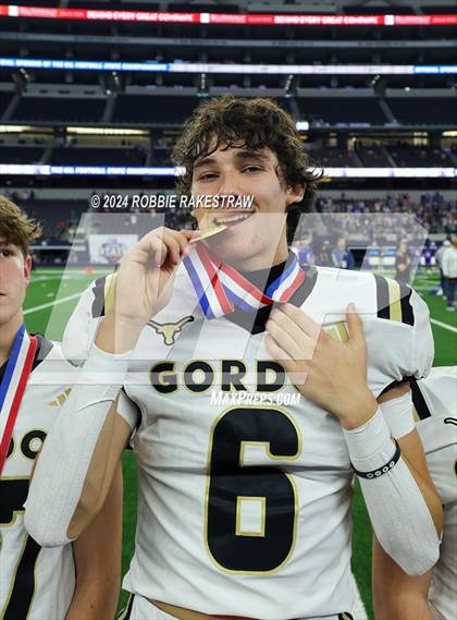 Thumbnail 2 in Whiteface vs. Gordon (UIL 1A Division I Football Final Medal Ceremony) photogallery.