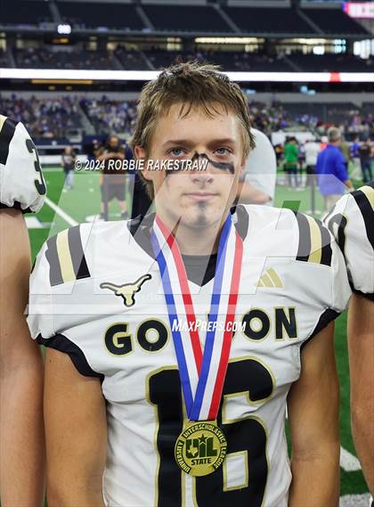 Thumbnail 3 in Whiteface vs. Gordon (UIL 1A Division I Football Final Medal Ceremony) photogallery.