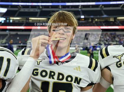 Thumbnail 1 in Whiteface vs. Gordon (UIL 1A Division I Football Final Medal Ceremony) photogallery.
