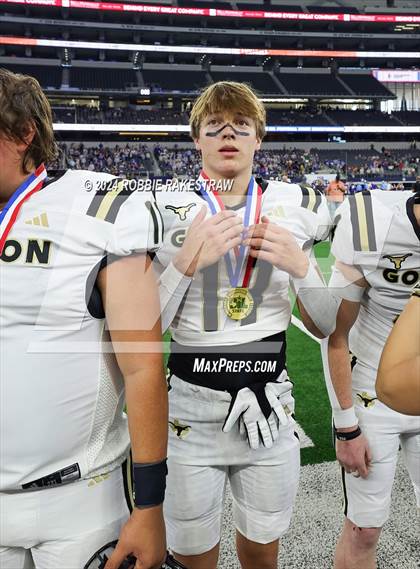 Thumbnail 1 in Whiteface vs. Gordon (UIL 1A Division I Football Final Medal Ceremony) photogallery.