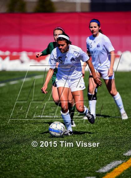 Thumbnail 2 in Mountain Vista vs. Grandview photogallery.