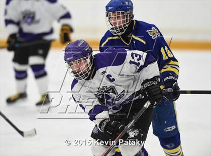 Thumbnail 2 in Newington/Berlin vs. North Branford (CIAC D2 Quarterfinal) photogallery.