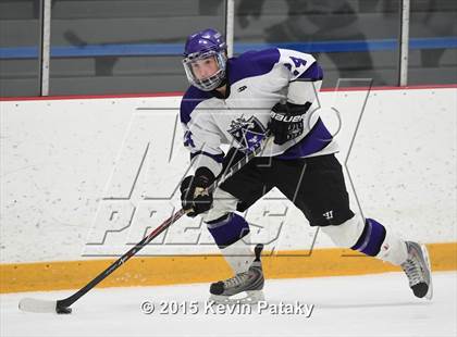 Thumbnail 2 in Newington/Berlin vs. North Branford (CIAC D2 Quarterfinal) photogallery.