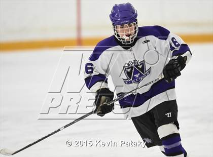Thumbnail 2 in Newington/Berlin vs. North Branford (CIAC D2 Quarterfinal) photogallery.