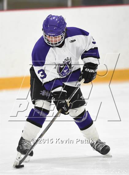 Thumbnail 2 in Newington/Berlin vs. North Branford (CIAC D2 Quarterfinal) photogallery.