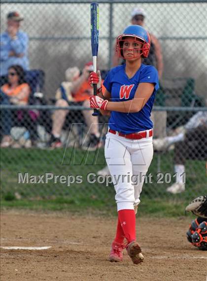 Thumbnail 3 in Woodlawn vs Mt. Vernon (Jefferson County Invitational) photogallery.