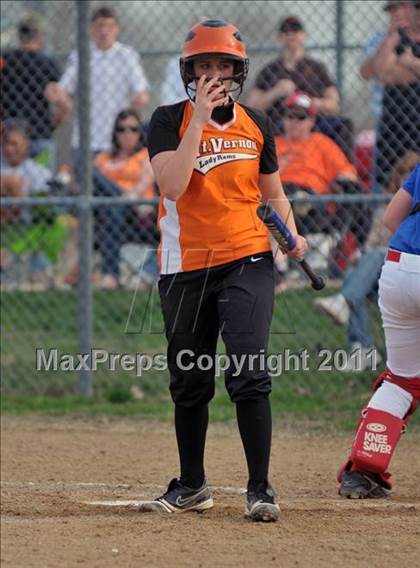 Thumbnail 2 in Woodlawn vs Mt. Vernon (Jefferson County Invitational) photogallery.