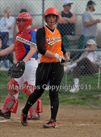 Thumbnail 1 in Woodlawn vs Mt. Vernon (Jefferson County Invitational) photogallery.