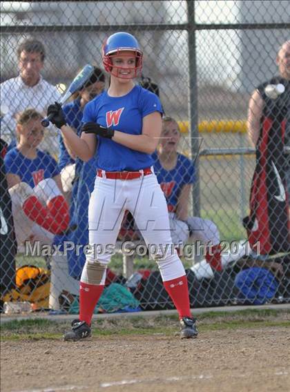 Thumbnail 3 in Woodlawn vs Mt. Vernon (Jefferson County Invitational) photogallery.