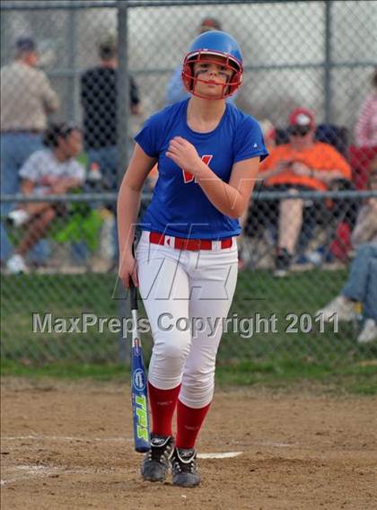 Thumbnail 1 in Woodlawn vs Mt. Vernon (Jefferson County Invitational) photogallery.