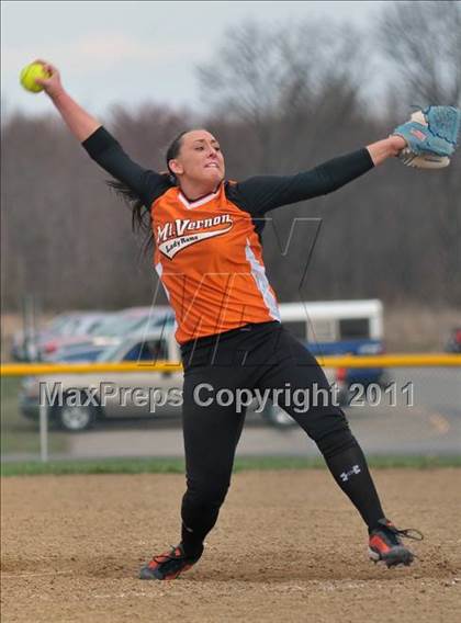Thumbnail 3 in Woodlawn vs Mt. Vernon (Jefferson County Invitational) photogallery.