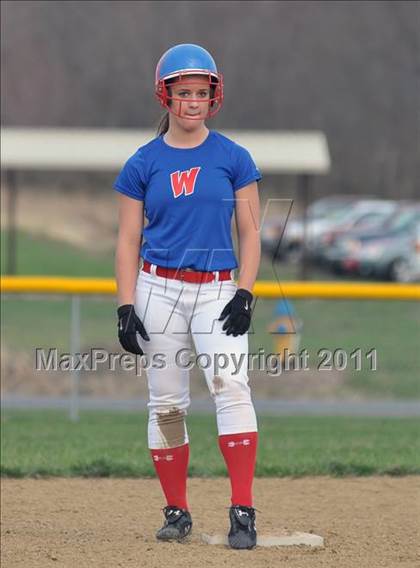 Thumbnail 1 in Woodlawn vs Mt. Vernon (Jefferson County Invitational) photogallery.
