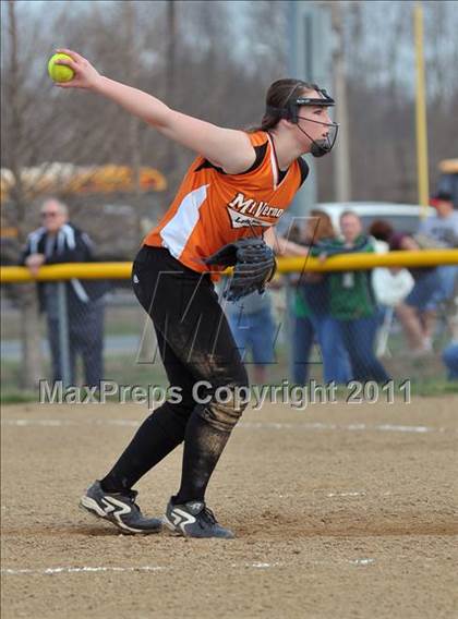 Thumbnail 2 in Woodlawn vs Mt. Vernon (Jefferson County Invitational) photogallery.