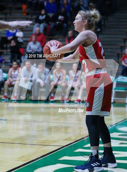 Thumbnail 3 in Bedford North Lawrence vs Jeffersonville photogallery.