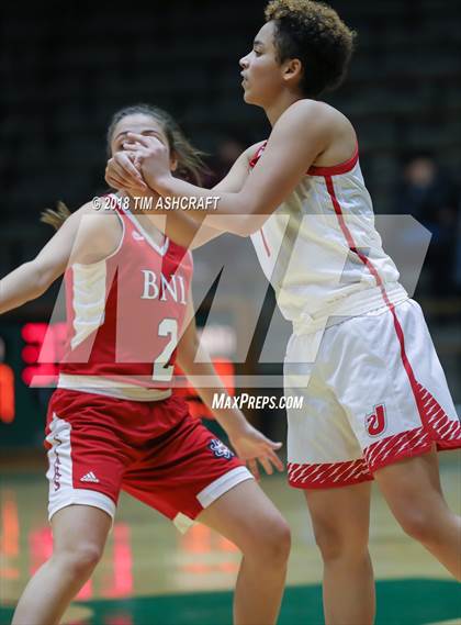 Thumbnail 2 in Bedford North Lawrence vs Jeffersonville photogallery.