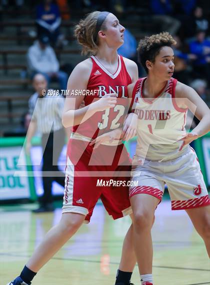 Thumbnail 3 in Bedford North Lawrence vs Jeffersonville photogallery.