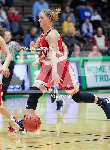 Thumbnail 2 in Bedford North Lawrence vs Jeffersonville photogallery.