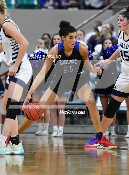 Thumbnail 3 in Valor Christian vs. Grandview (CHSAA 5A State Final) photogallery.