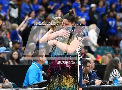 Thumbnail 1 in Valor Christian vs. Grandview (CHSAA 5A State Final) photogallery.